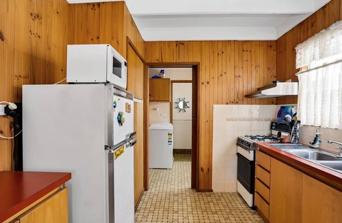 Safety Beach House | Step Back in Time - Safety Beach