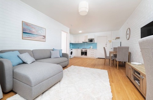 Mosman Park Apartment | Stirling Breeze – One Bedroom Apartment Near Beach & Transport