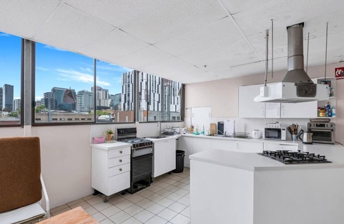 Adelaide Central Business District Cabin | Studio 20 - Wright Lodge