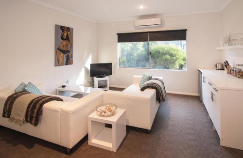 Gnarabup Apartment | Studio 25 Margaret River
