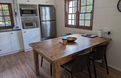Reesville Apartment | Studio - self-contained