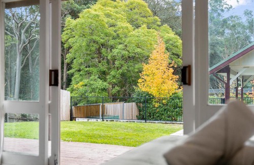 Wahroonga House | Stunning Federation Home Pool & Bushland Views