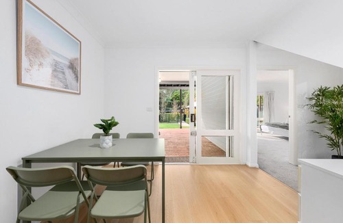 Wahroonga House | Stunning Federation Home Pool & Bushland Views