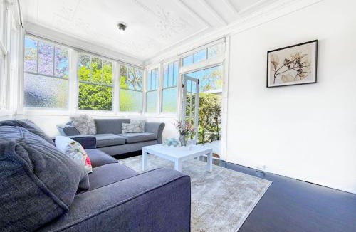 Chatswood House | Stunning Heritage House - Chatswood Mall & Station