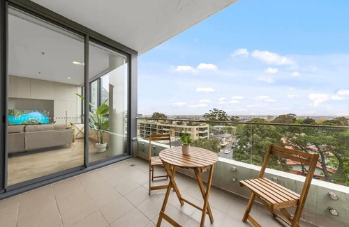 North Sydney Apartment | Stunning Waterview 2Bed Apt North Sydney ｜MHS