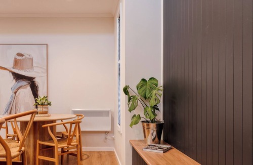 Currie Apartment | Style, space & comfort in the heart of Currie