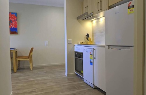 Windsor Apartment | Stylish 1Bedroom Penthouse