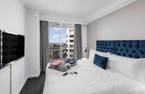 Bondi Junction Apartment | Stylish 2-Bedroom Suite Near Bondi Beach Sydney