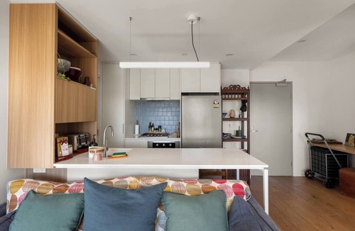 Preston Apartment | Stylish 2-Bedroom Preston Apartment Near Transport