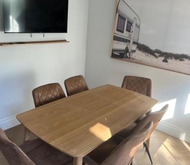 Adelaide Central Business District House | Stylish City Cottage in the heart of Adelaide CBD