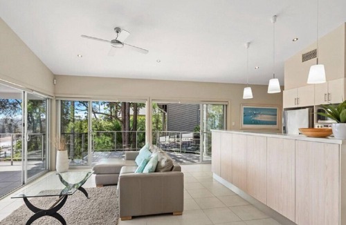 Avoca Beach Apartment | Stylish Family Apartment