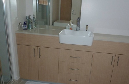 Sullivan's Cove Apartment | Stylish inner city apartment, luxury & convinience