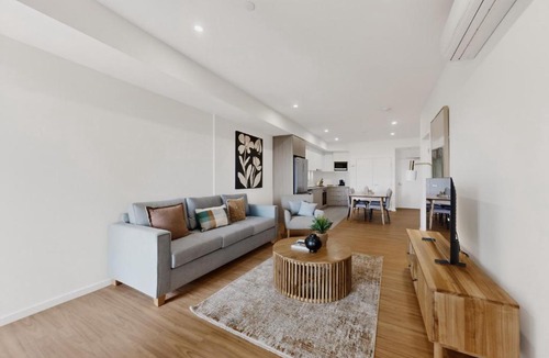 Cannington Apartment | Stylish New Apartment with Modern Appliances