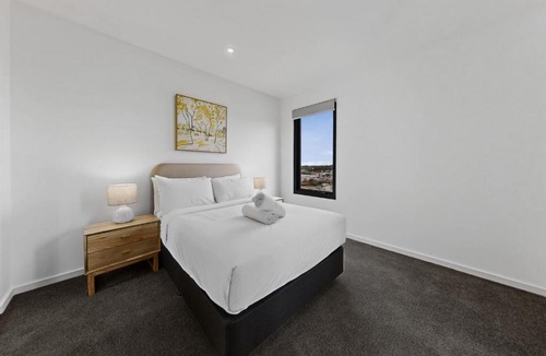 Cannington Apartment | Stylish New Apartment with Modern Appliances