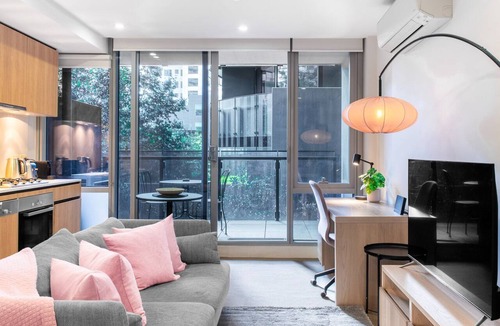 South Yarra Apartment | Stylish South Yarra Stay | Pool & Wellness Perks