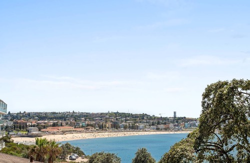 Bondi Apartment | Stylish Tamarama Beachside