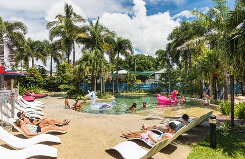 Cairns North Hostel | Summer House Cairns