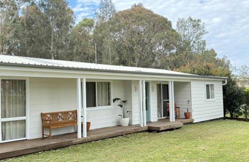 Bawley Point House | Sunbird Place