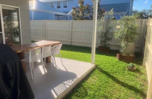 Huskisson Villa | Sunny Townhouse Huskisson