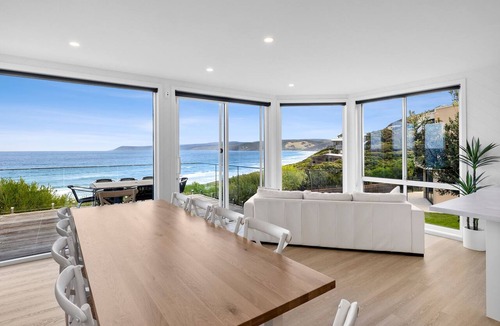 Fairhaven House | Sunset Beach Ocean Views Private Beach Access