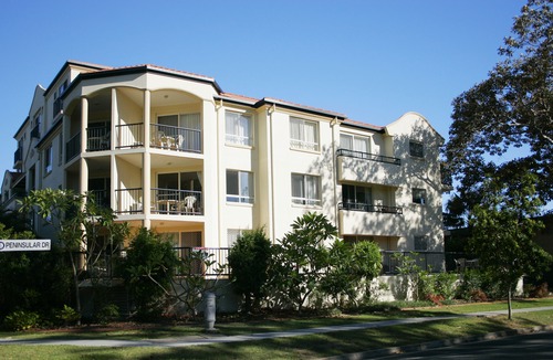 Surfers Paradise Hotel | Sunset Island Resort