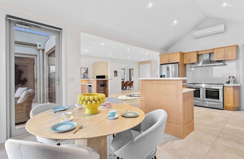 Mount Martha House | Sunset View Luxury 4 Bedrooms With Sauna
