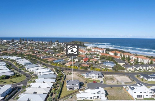 Yamba House | Surf and Dunes - Beachside Living with a Heated Pool & Pet-Friendly