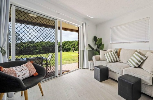 Hastings Point Apartment | Surf Whispers - Absolute Beachfront Getaway