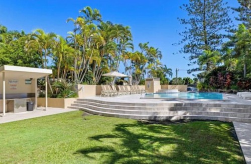 Surfers Paradise Hotel | Surfers Paradise Palace Hotel 1 Bedroom Apartment