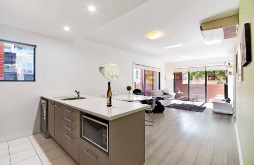 Adelaide Central Business District Apartment | Swainson on Union