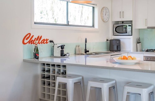 Second Valley House | Swell Beach House - Family Entertainer and 3 min Walk to the Beach and Jetty