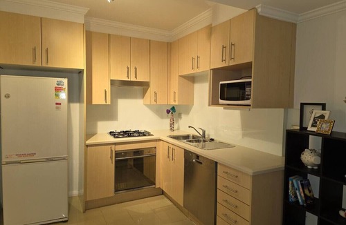 Waterloo Apartment | SYD Waterloo 1BR 29 Apt Close to CBD & Airport
