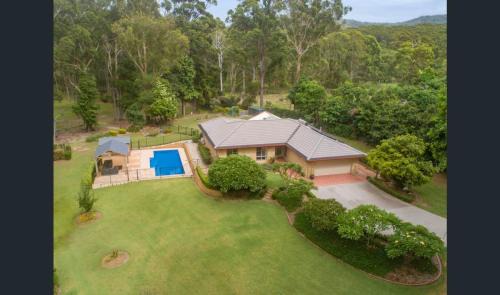 Moonee Beach House | Tallia Glen