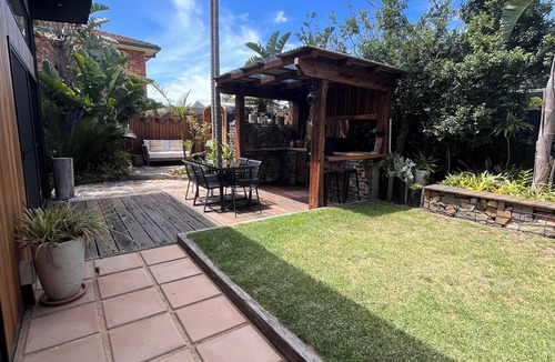 Tathra Apartment | Tathra Tides | Private Sauna | Walk to Beach & Cafes |Tropical Gardens