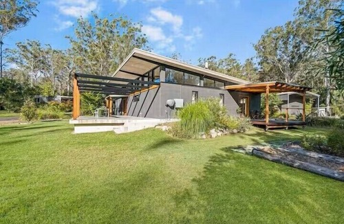 South Kempsey House | Teague Retreat, Whole house