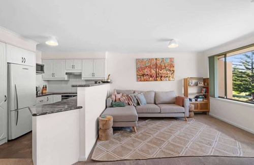 Broulee House | Ted's at Broulee, Beach Across the Road