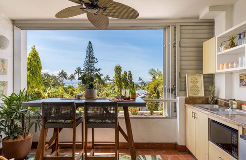 Port Douglas Apartment | Tequila Sunset - Perfect for 2 - With a gorgeous view and a brand new pool!