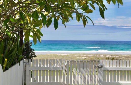 Bilinga Hotel | Tessa's on the Beach