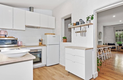 South Melbourne House | The Albert Park Pocket - Stylish Stay with Parking