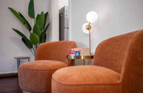 Perth Apartment | The Art Deco Darling: Espresso & Velvet on Bulwer