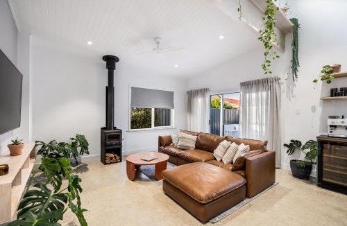Aldinga Beach House | The Ausly Architectural Coastal Retreat with pool pet friendly