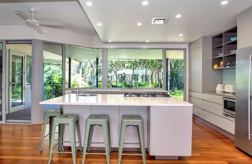 Tea Gardens House | The Banksia's | Luxury Coastal Escape with Pool