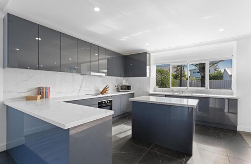 Anna Bay House | The Beachside Gathering