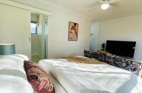Lyons Apartment | The Blake