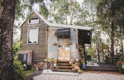 Thornton Ski Chalet | The Cabin, Ghost Gum Gully