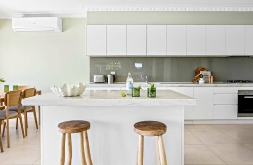 Bundeena House | The Coastal Postcard Bundeena