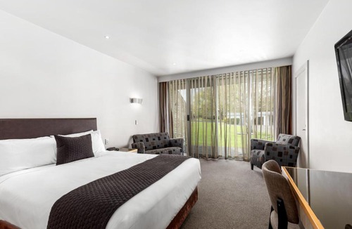 Mount Gambier Hotel | The Commodore