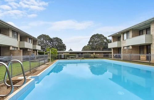 Batehaven Apartment | The Commodore Unit - Ocean views