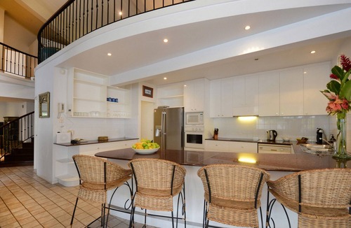 Port Douglas Villa | The Condo - 4 Bedroom Villa Close to Beach & Town