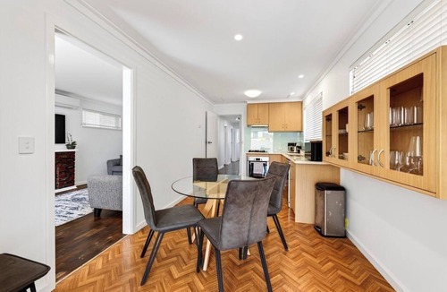 Cottesloe House | The Courtyard Nook – Cottesloe Stay – Relaxed coastal living